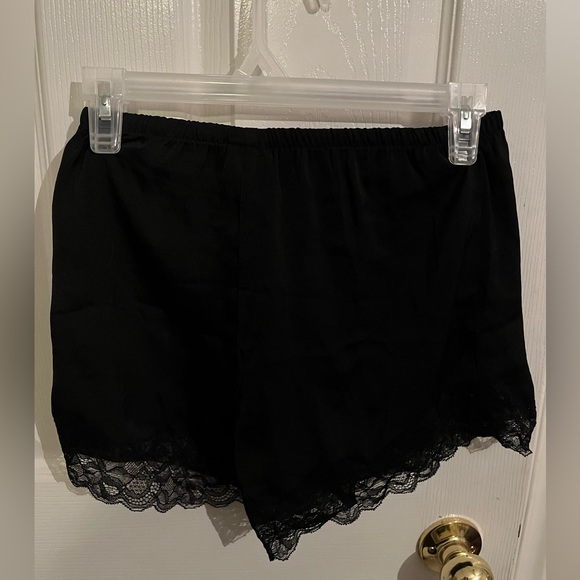 H&M Cami Pajama Pants and Shorts - Picture 3 of 5